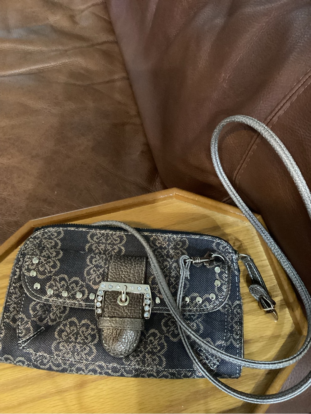 NWOT Kathy Van Zeeland Crossbody Bag in Dark Brown  with Metallic Accents 8x5